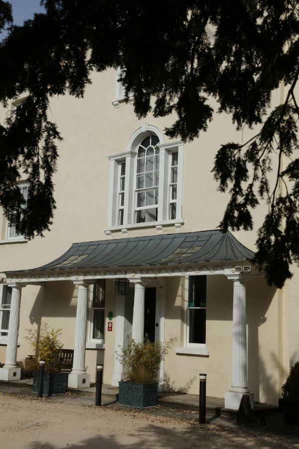 Western Henbury Hotell 3*